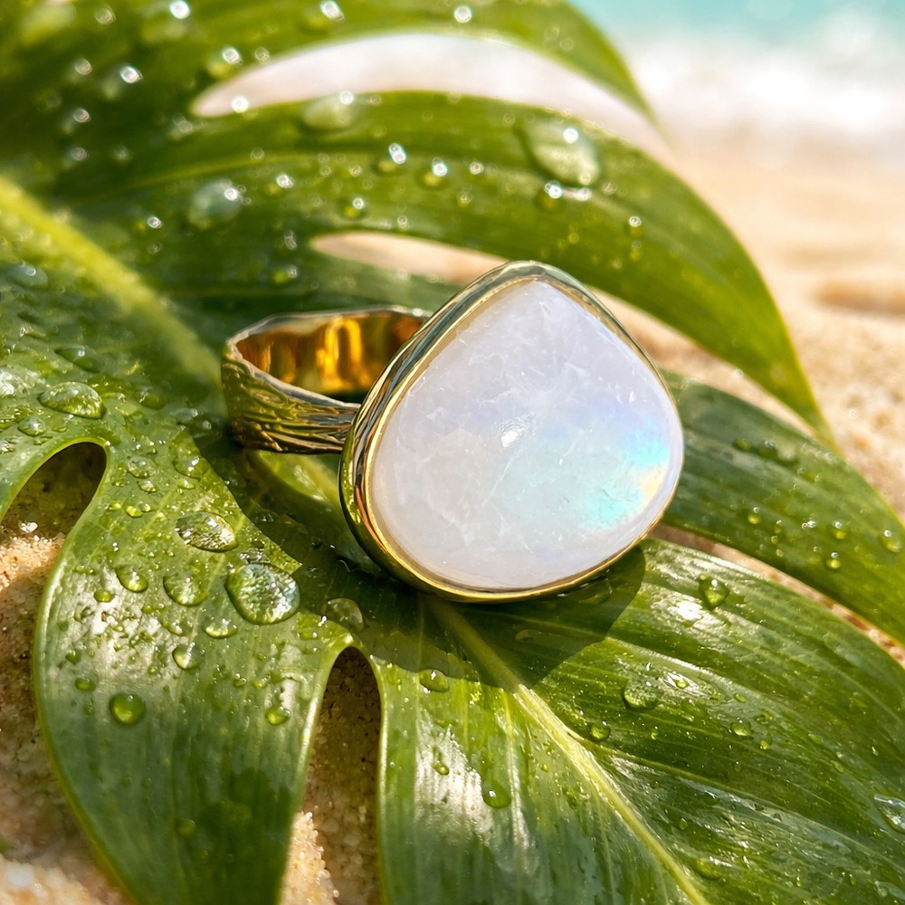 NEW! Moonstone Ring